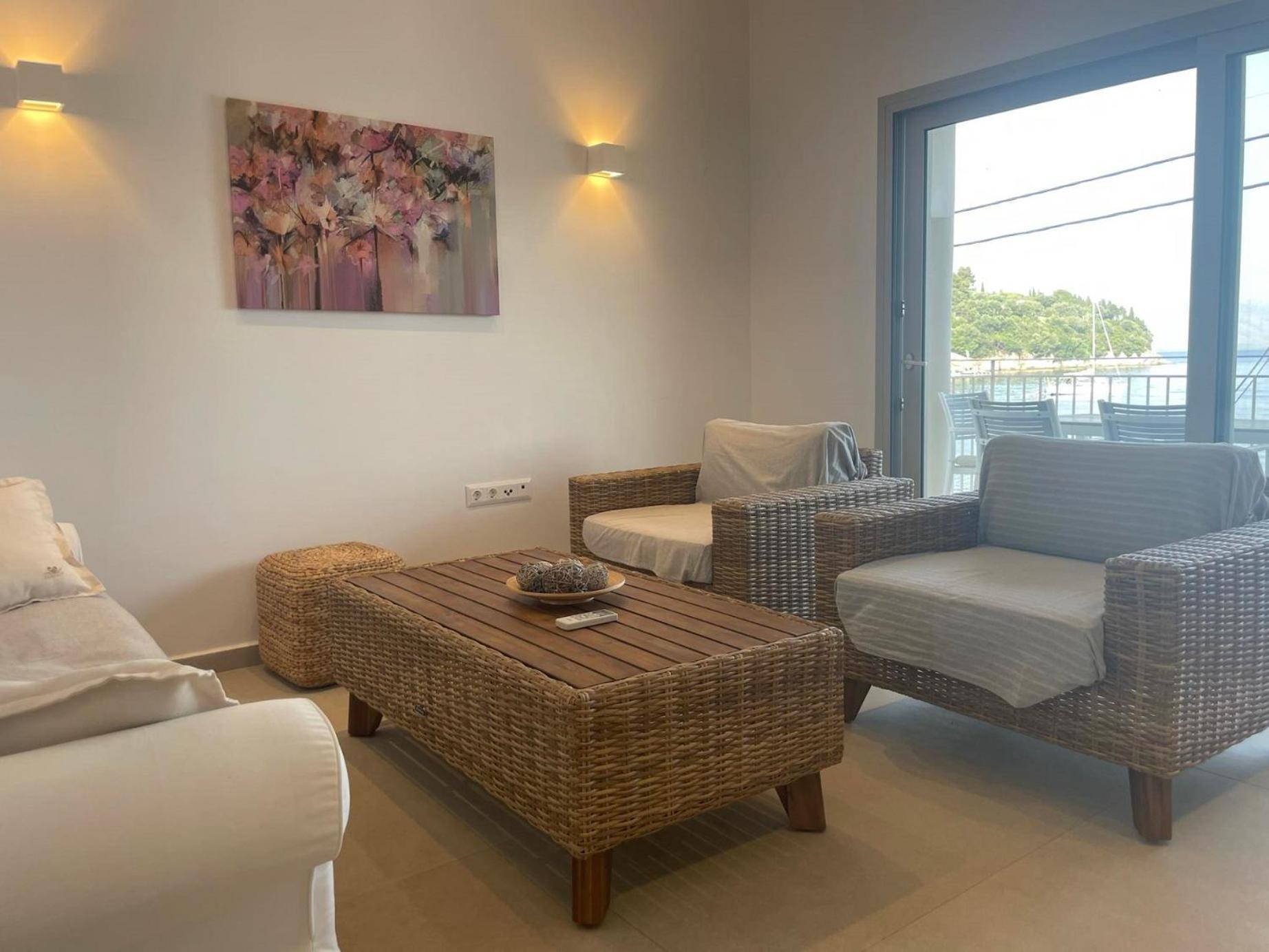 קלאמי Villa Elsi Upper Apartment מראה חיצוני תמונה
